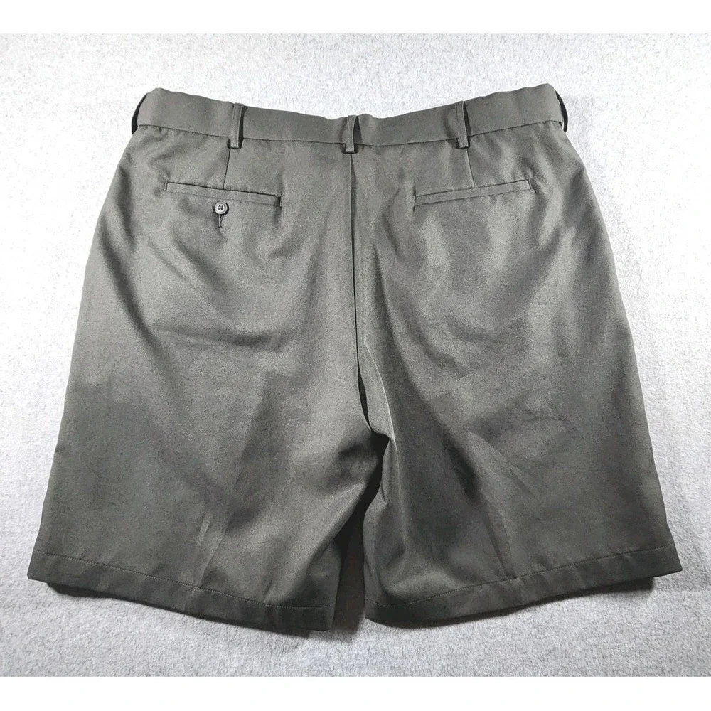 PGA Tour Men's Black Shorts Size 40 Golf Moisture Wicking 10